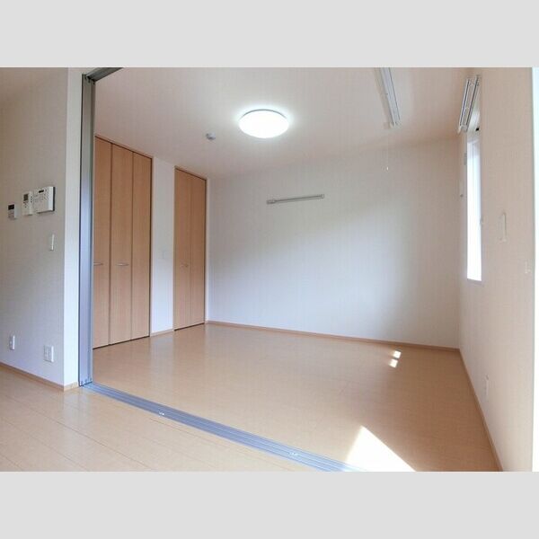 その他 (南洋室6帖(室内物干し付き))