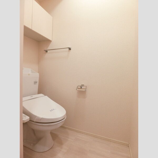 トイレ (トイレ(温水洗浄暖房便座))