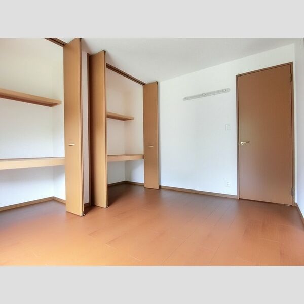 その他 (南側洋室6帖)