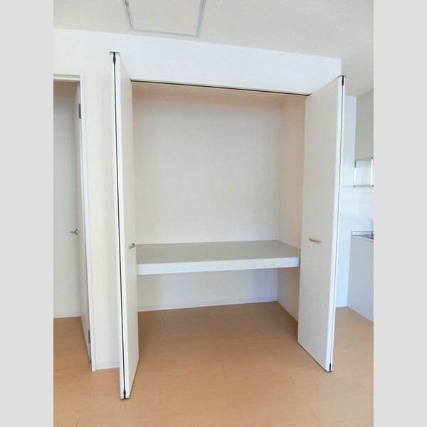 その他 (物入(洋室))