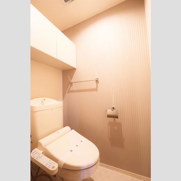 トイレ (トイレ(温水洗浄暖房便座))