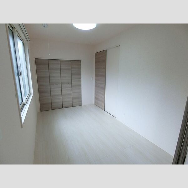 その他 (洋室5帖(室内物干し付き))