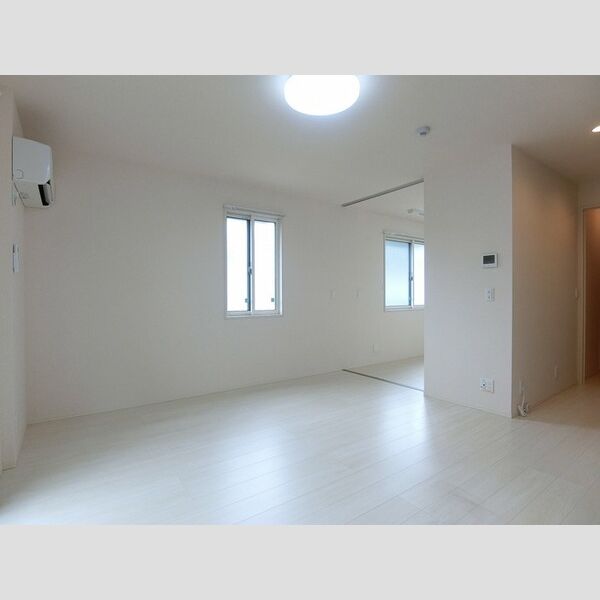 その他 (LDK11帖(エアコン付き))