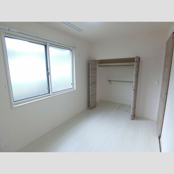 その他 (洋室5帖(室内物干し付き))