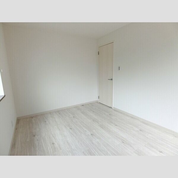 その他 (洋室6帖(エアコン付き))