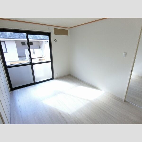 その他 (洋室6帖)