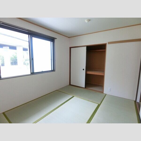 その他 (和室6帖)