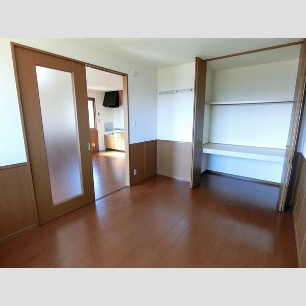 その他 (東洋室6帖)