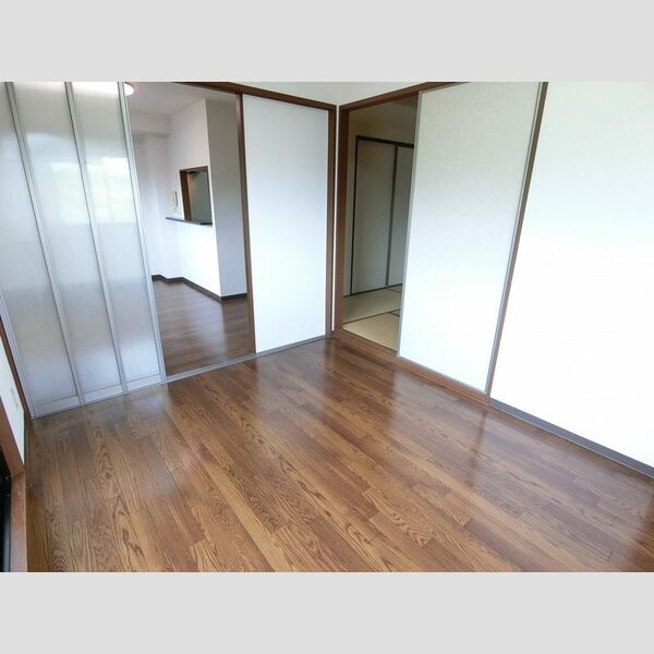 その他 (洋室5帖(エアコン付き))