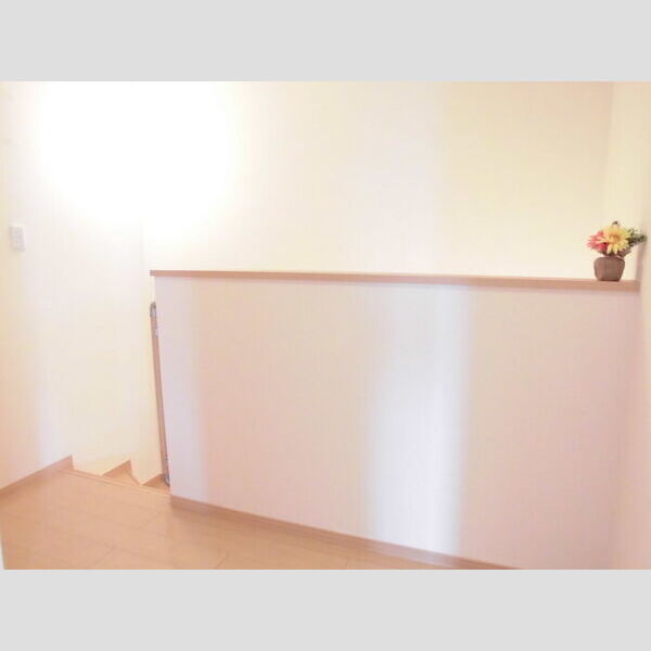 その他 (B棟201:階段)