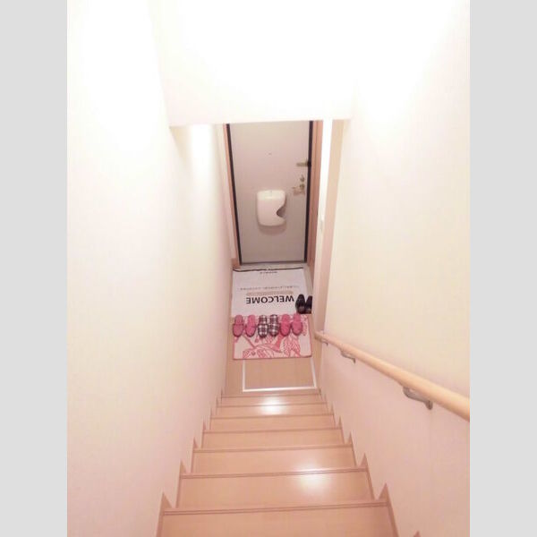 玄関 (B棟201:玄関)