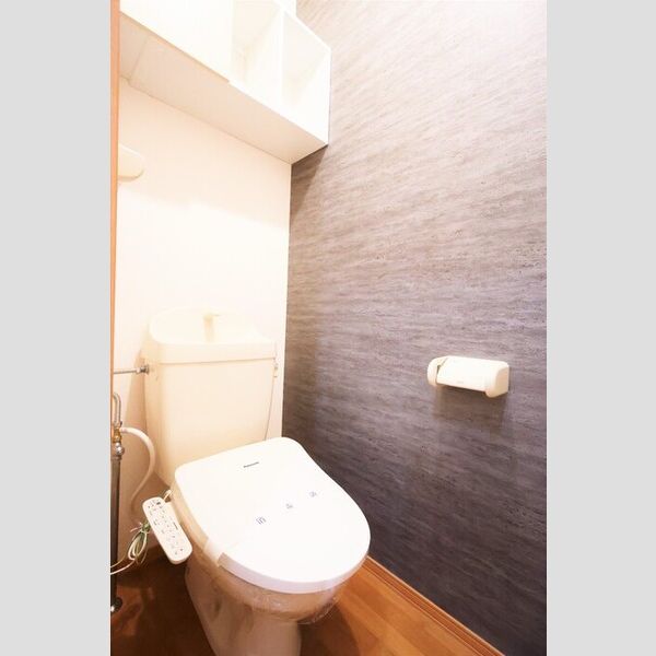 トイレ (トイレ(温水洗浄暖房便座))