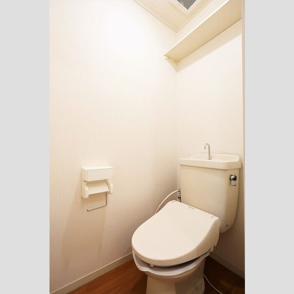 トイレ (トイレ(温水洗浄暖房便座))