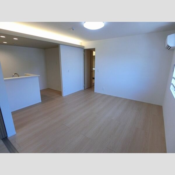 その他 (LDK12,6帖(エアコン付き))