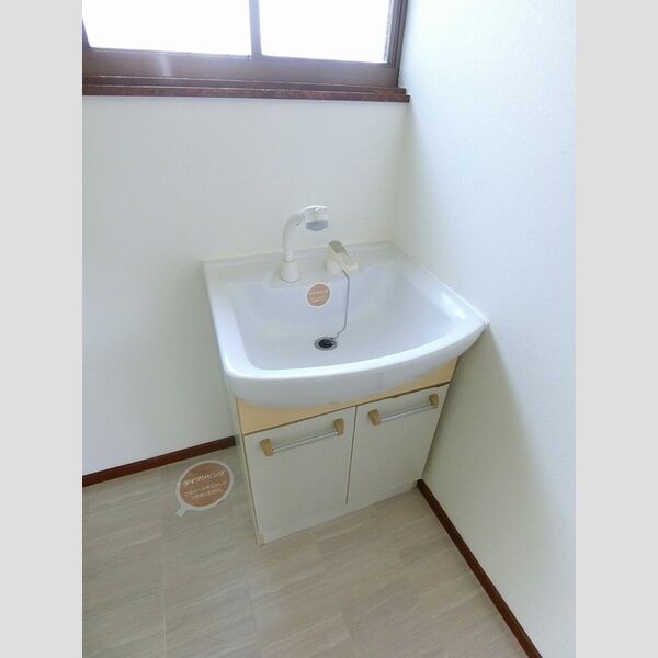 洗面所 (洗髪洗面化粧台)