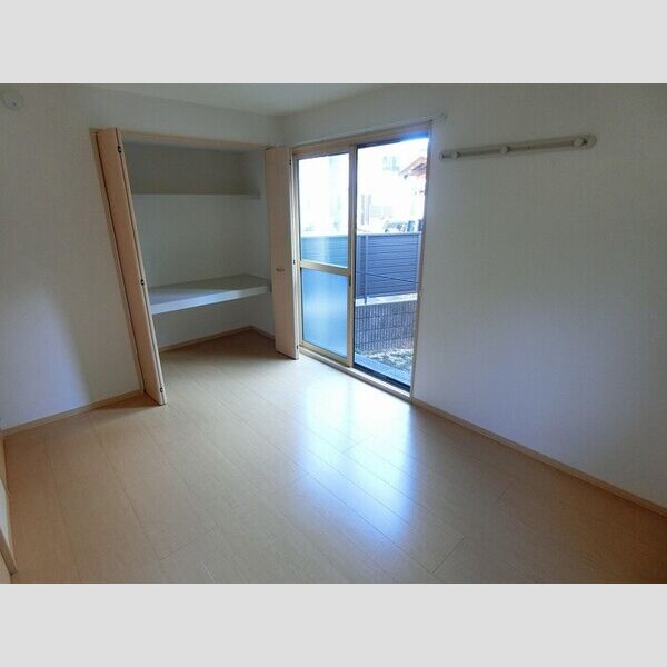 その他 (西洋室6帖)