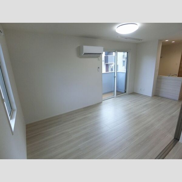 その他 (LDK12,2帖(エアコン・室内物干し付き))