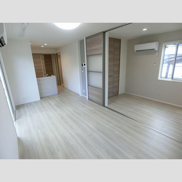 その他 (LDK12,2帖(エアコン・室内物干し付き))