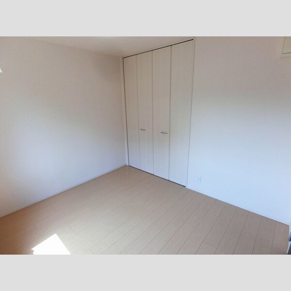 その他 (南洋室5,2帖(室内物干し付き))