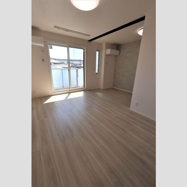 その他 (LDK11.7帖(エアコン・室内物干し付き))