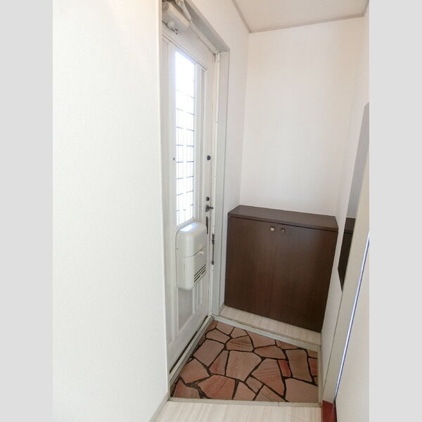 玄関 (玄関(室内側))