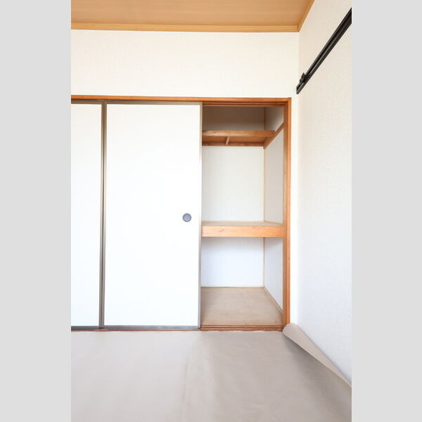 収納 (押入(和室4.5帖))