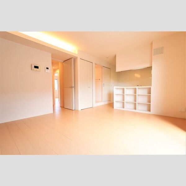 居室・リビング (LDK12.2帖(バルコニー側))