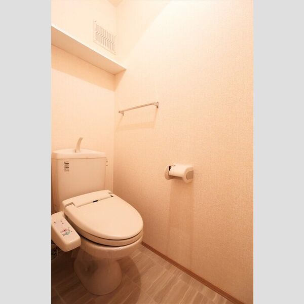 トイレ (トイレ(温水洗浄暖房便座))