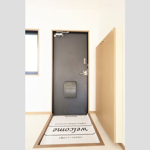 玄関 (玄関(室内側))