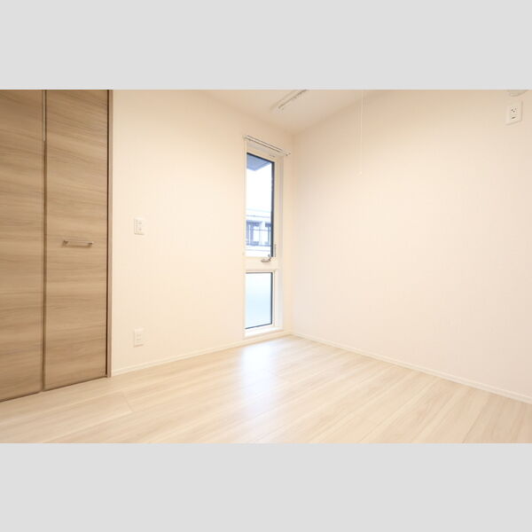 居室・リビング (洋室4.5帖(室内物干し付き))
