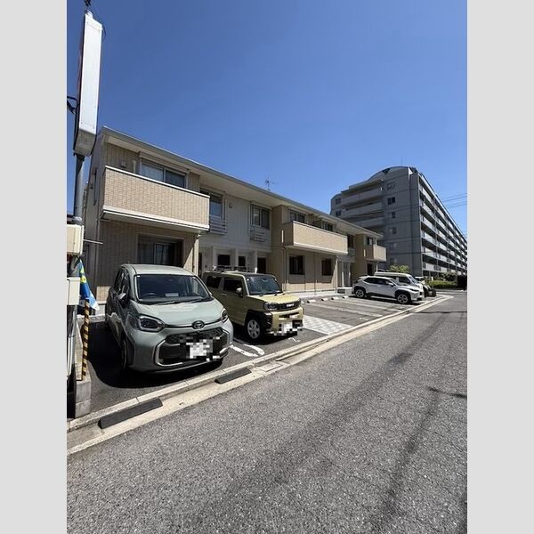 駐車場 (駐車場)