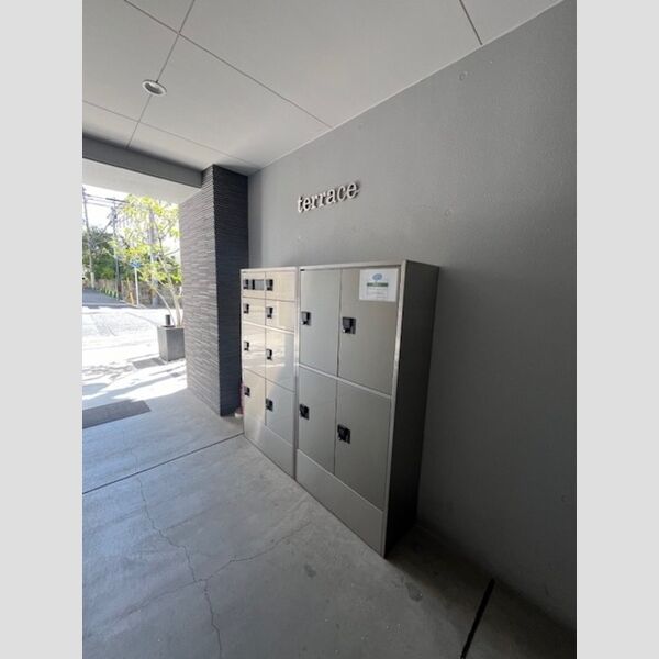 現地周辺 (宅配ボックス)