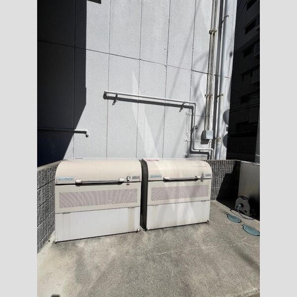 現地周辺 (ゴミステーション)