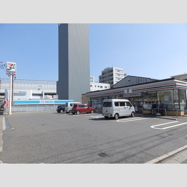 現地周辺 (セブンイレブン広島康午北1丁目店　204m)