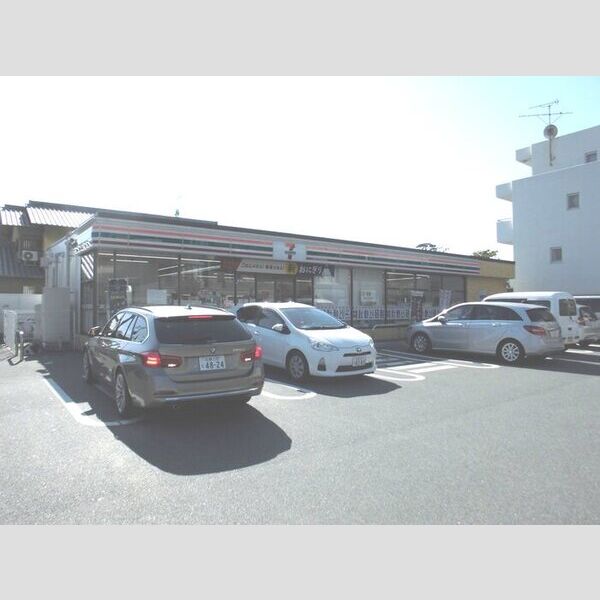 現地周辺 (セブンイレブン高須2丁目店)