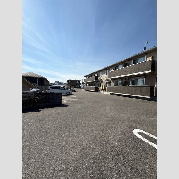 駐車場 (駐車場)