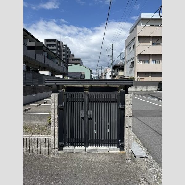 現地周辺 (ゴミステーション)