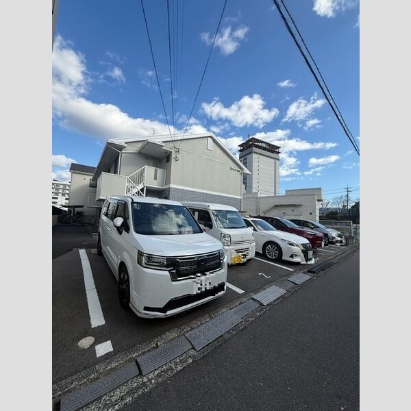 駐車場 (駐車場)