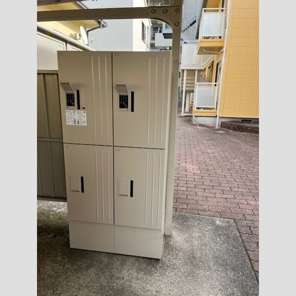 現地周辺 (宅配ボックス)