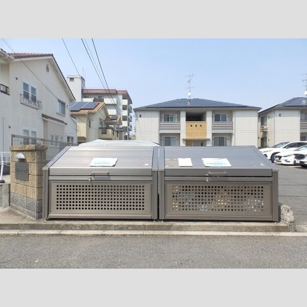現地周辺 (ごみステーション)