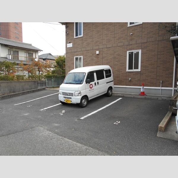 駐車場 (駐車場)