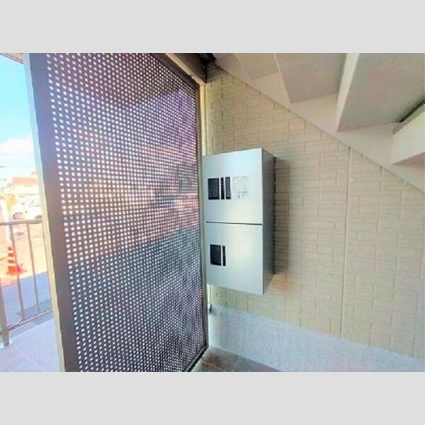 現地周辺 (宅配ボックス)