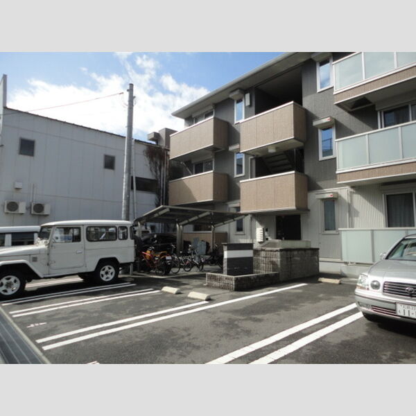 駐車場 (駐車場)