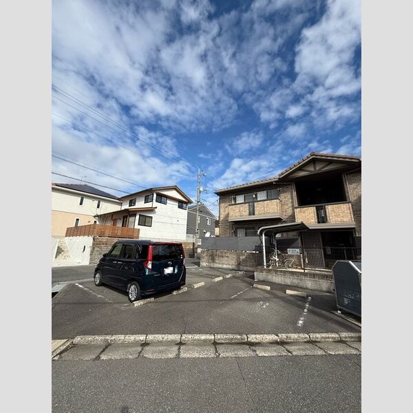 駐車場 (駐車場)