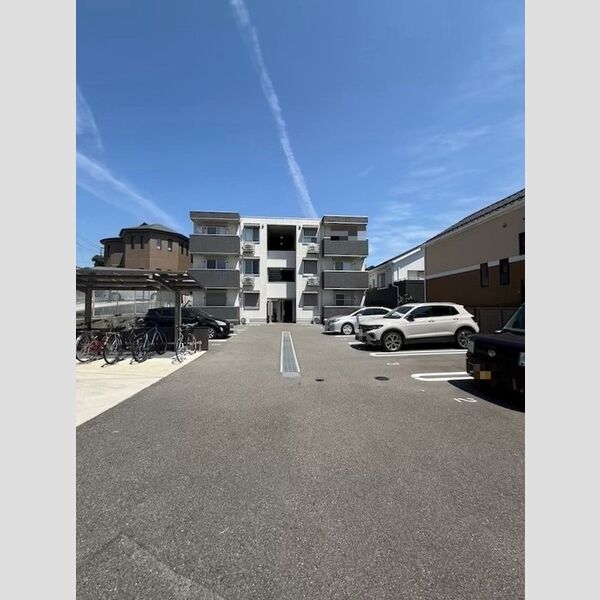 駐車場 (駐車場)
