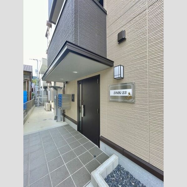 現地周辺 (オートロック)