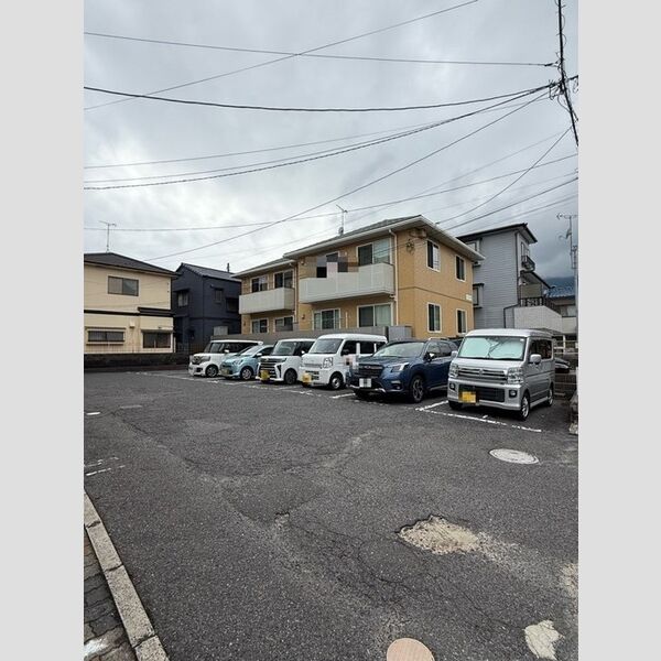 駐車場 (駐車場)