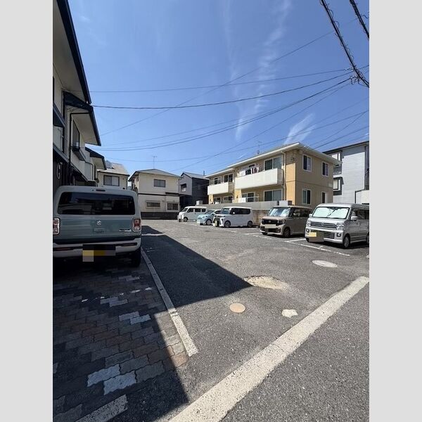 駐車場 (駐車場)