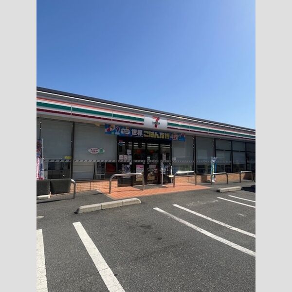 現地周辺 (セブンイレブン広島高須2丁目店　689m)