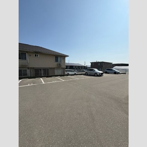 駐車場 (駐車場)